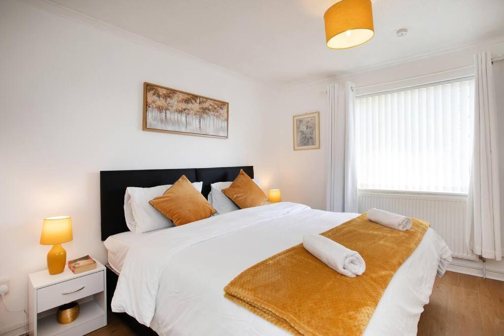 Rawmarsh House, Rotherham For Contractors & Families, Free Parking, High Speed Wifi, Etc Exterior foto